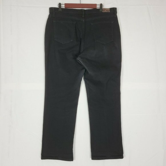 Lee Jeans Womens 18 Short Black Classic Fit Straight Leg At The Waist 37 x 29 - Picture 8 of 11